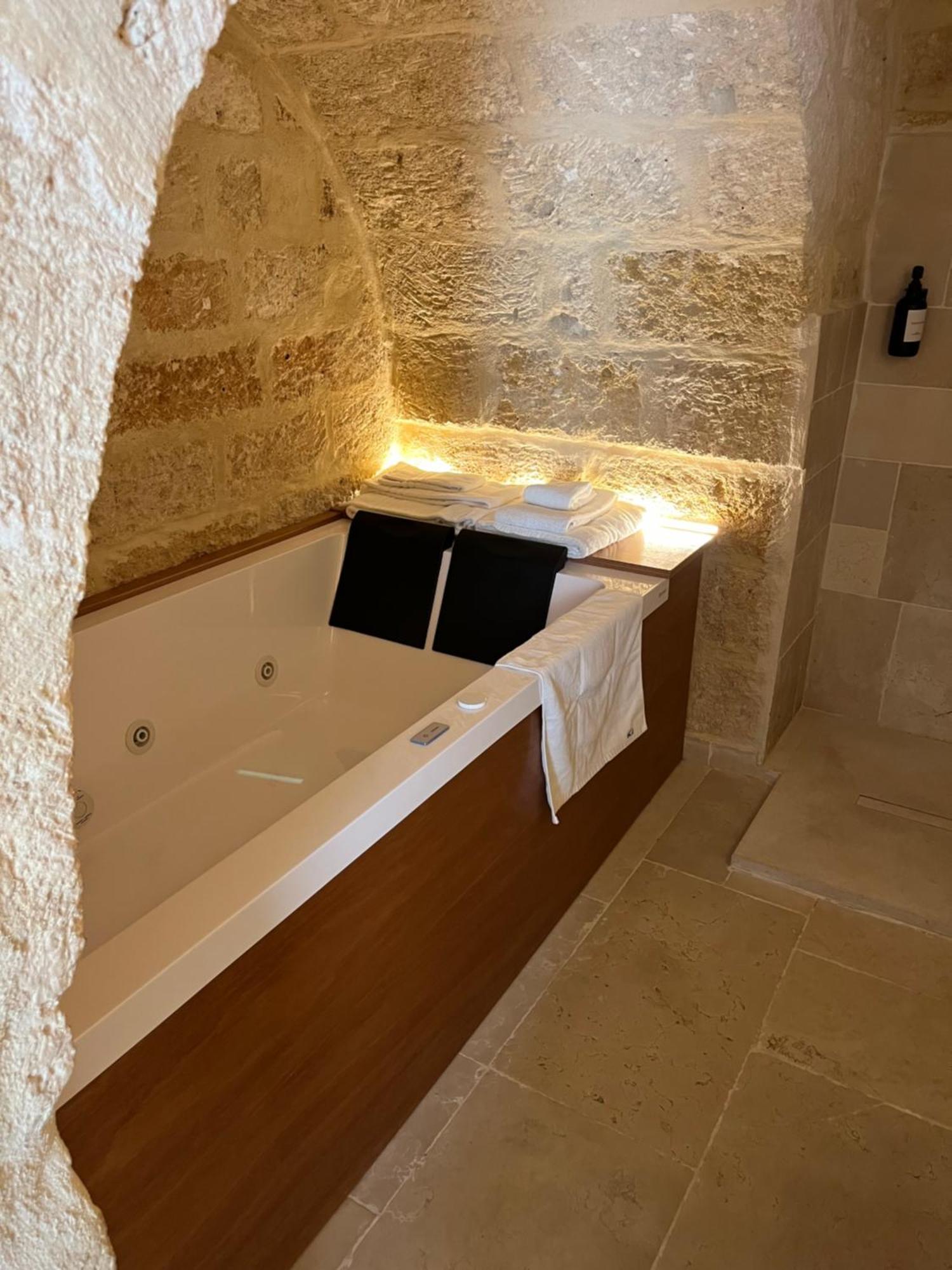 Dimora Grottacielo Apartment Polignano a Mare Room photo